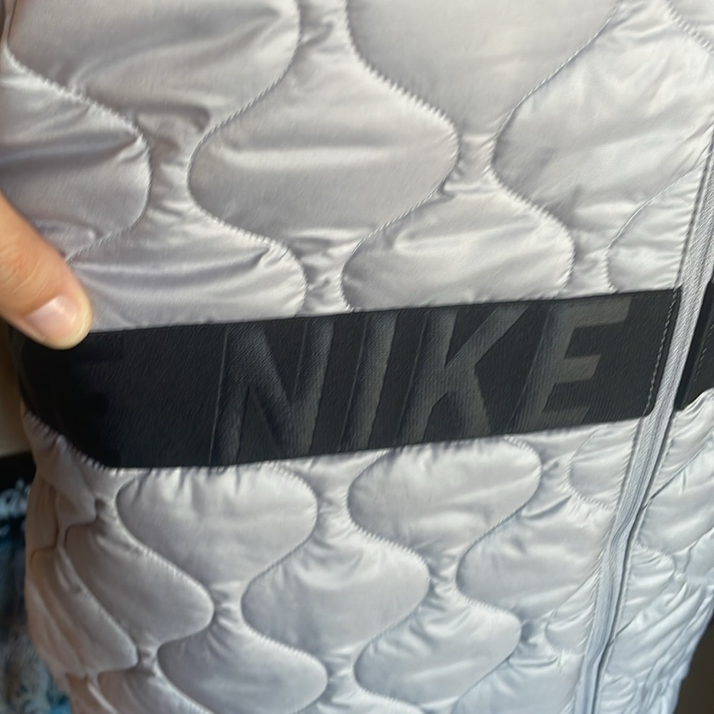Like Aeroplayer quilted vest ๐ฉถ - Picture 2 of 6
